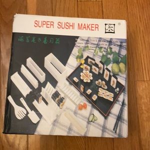 Sushi maker